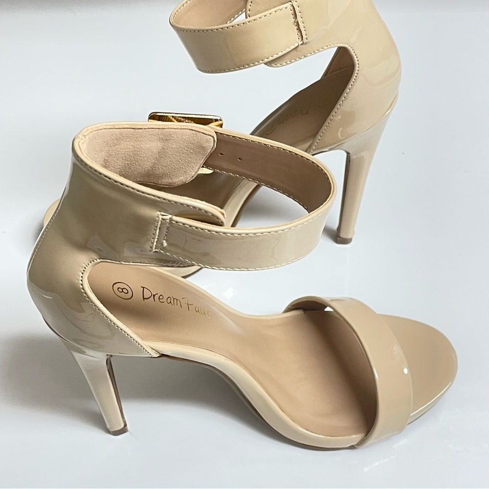 Women's  Nude Pumps Heel  Size 8